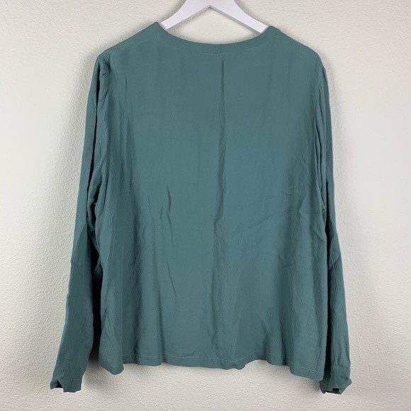 Eileen Fisher Blue Top - Picture 6 of 9